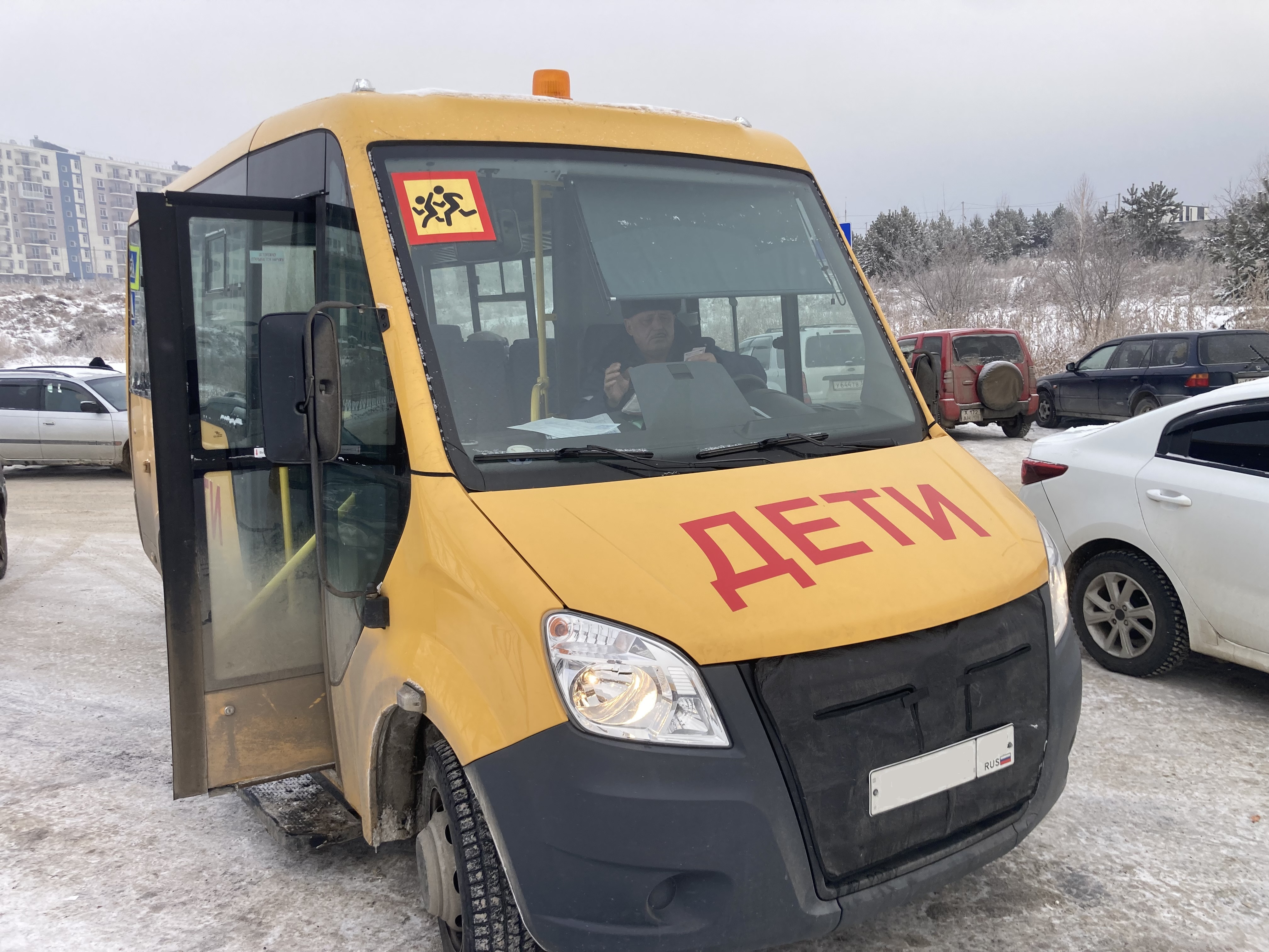 Внимание к безопасности: рейды по контролю за детскими автобусными перевозками